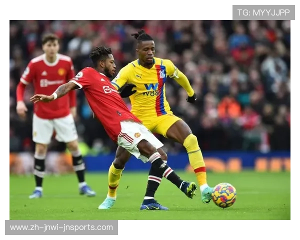 寻找新下家前曼联后卫门萨跟随水晶宫训练保持竞技状态